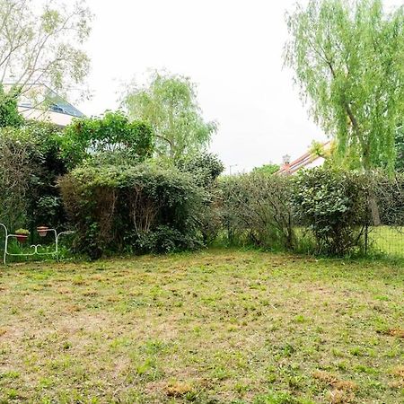 Appartement Avec Jardin Et Terrasse Pres De Paris Mantes-la-Jolie Zewnętrze zdjęcie