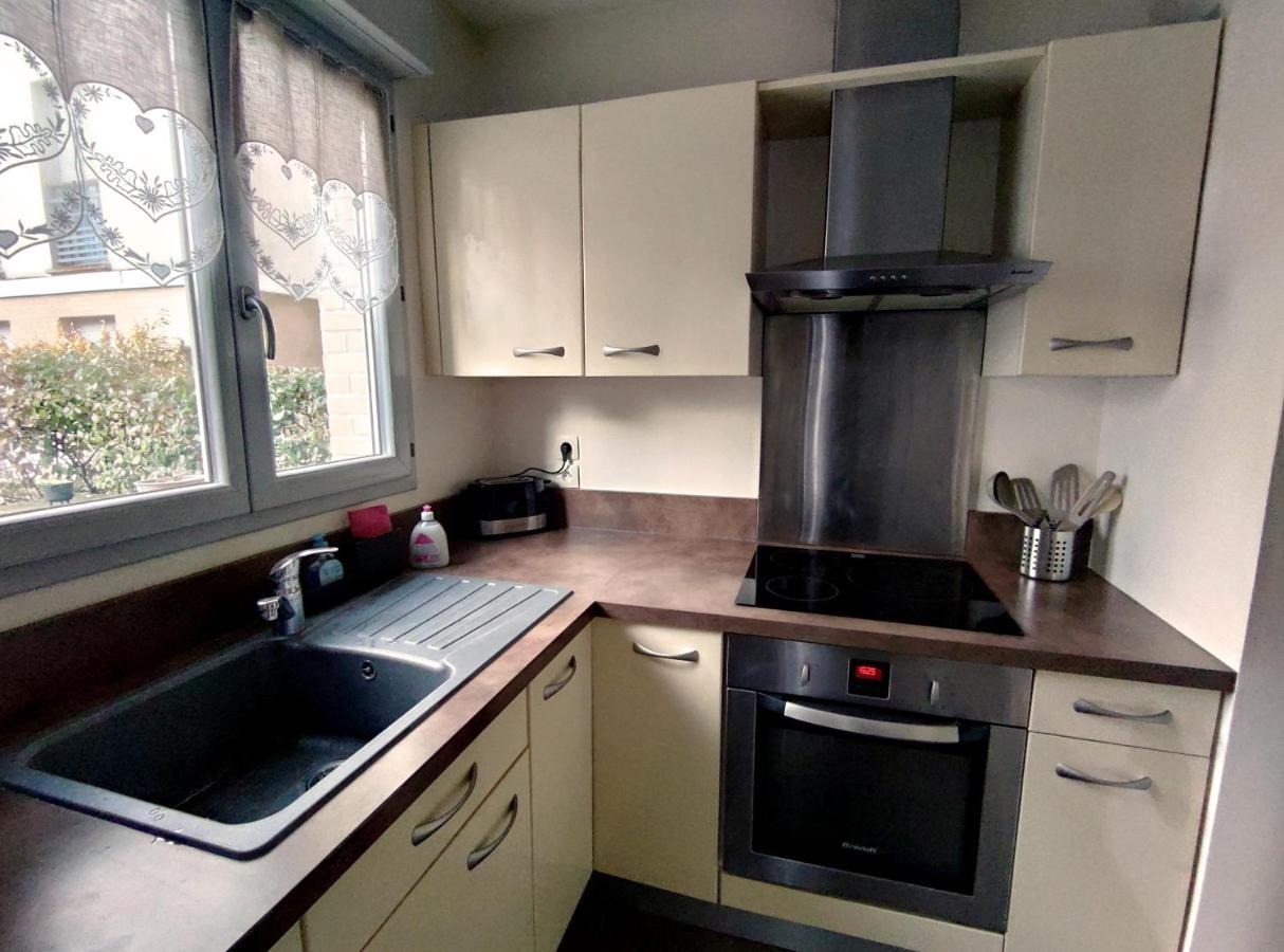 Appartement Avec Jardin Et Terrasse Pres De Paris Mantes-la-Jolie Zewnętrze zdjęcie