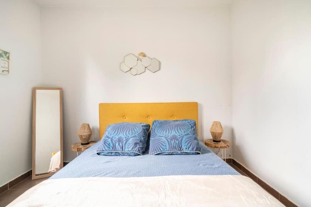 Appartement Avec Jardin Et Terrasse Pres De Paris Mantes-la-Jolie Zewnętrze zdjęcie