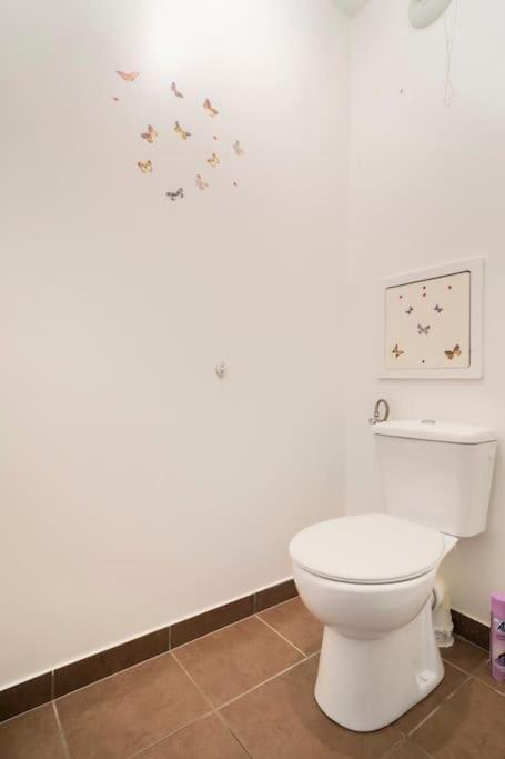 Appartement Avec Jardin Et Terrasse Pres De Paris Mantes-la-Jolie Zewnętrze zdjęcie